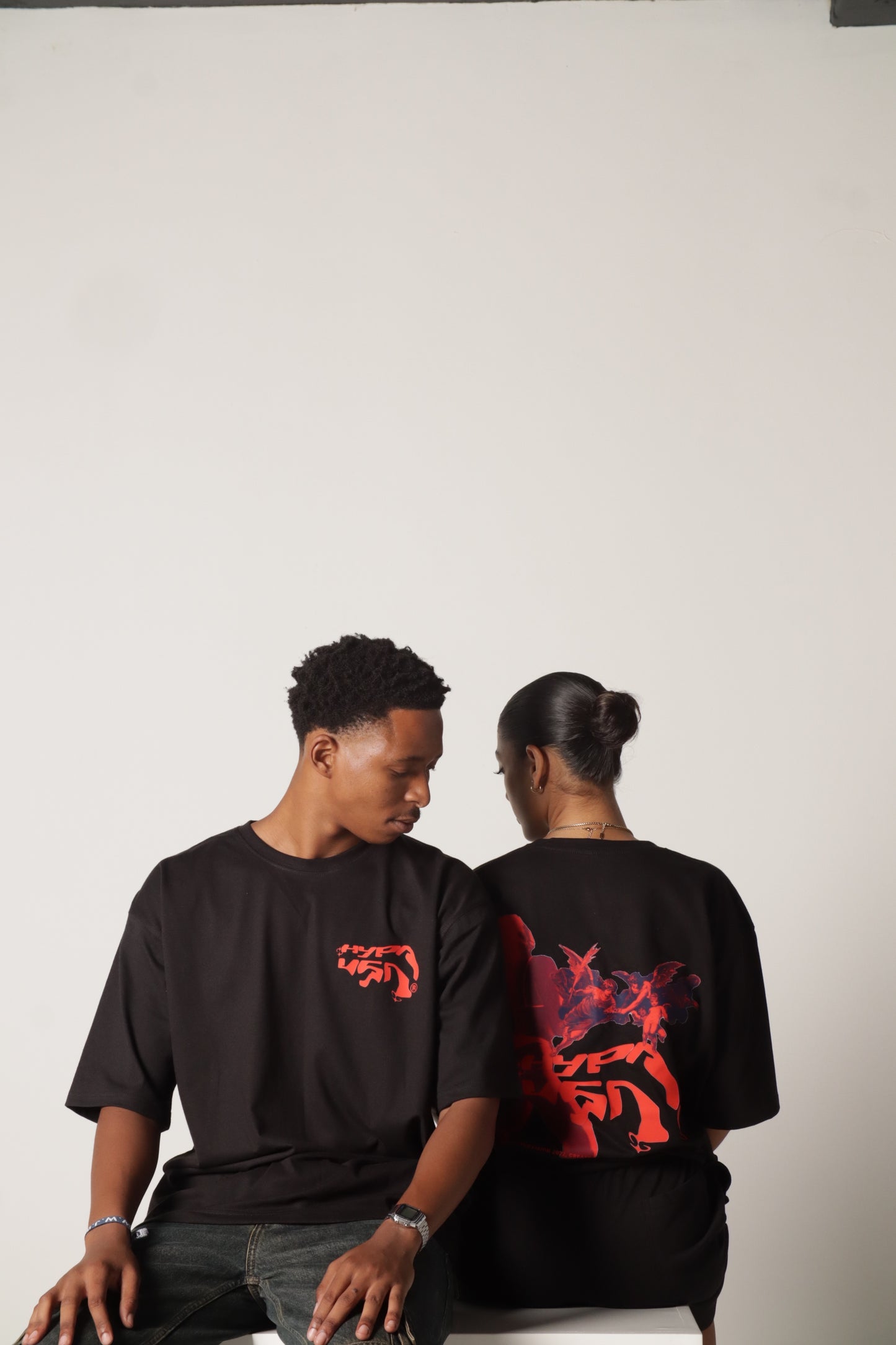 " SCARLET VSN " Tee