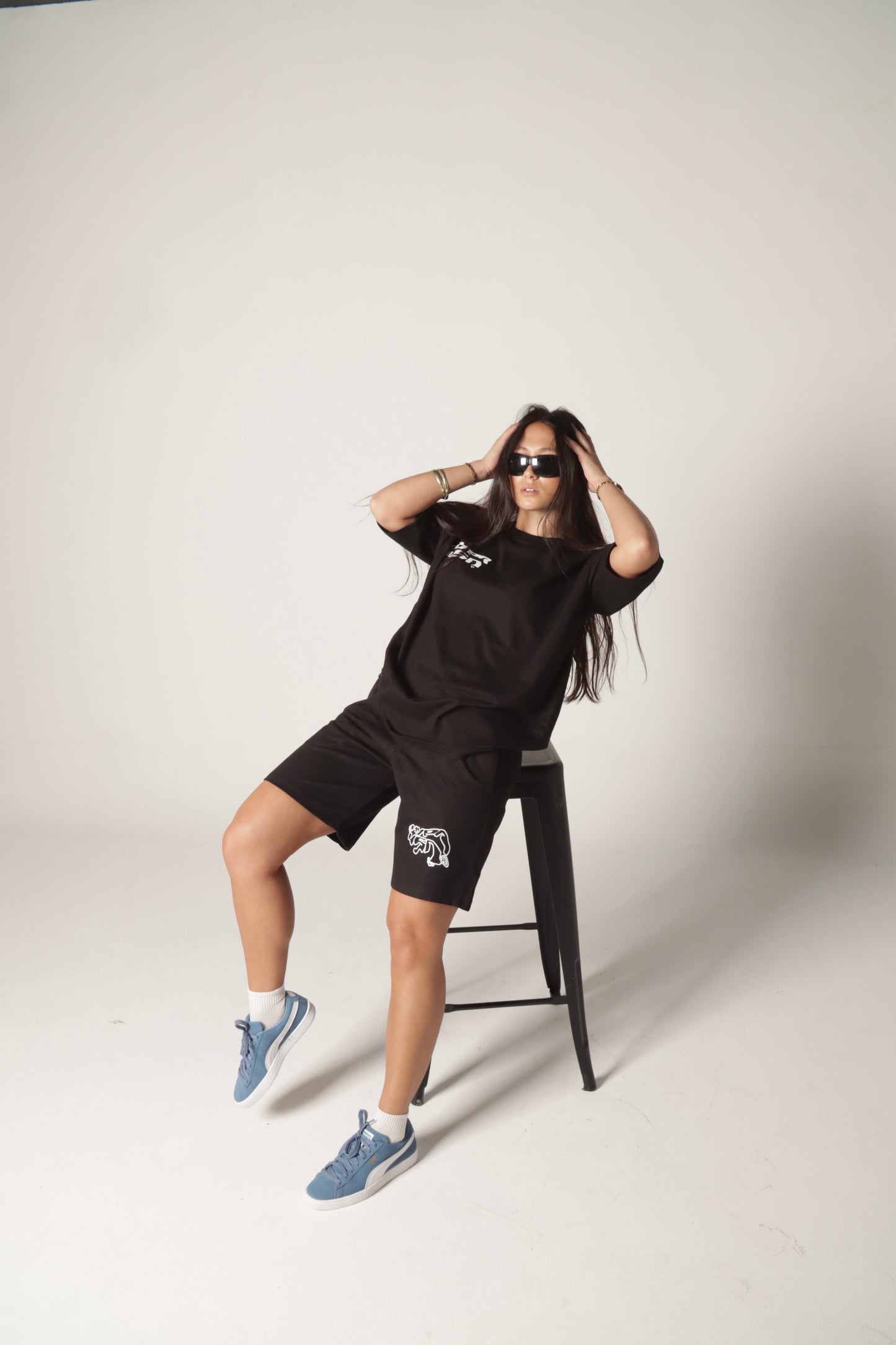 V1 SHORTS